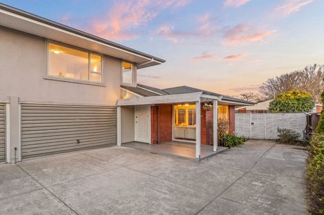 Photo of property in 2/11 Powell Crescent, Ilam, Christchurch, 8041