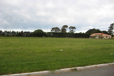 Photo of property in 15 Teviotview Place, Amberley, 7410