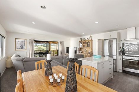 Photo of property in 18 Puka Place, Raglan, 3225