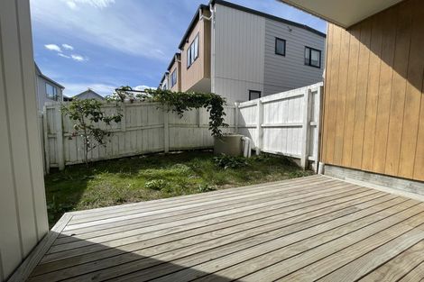 Photo of property in 1/2c Walsall Street, Avondale, Auckland, 1026
