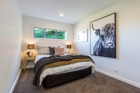 Photo of property in 8a Huka Road, Birkenhead, Auckland, 0626