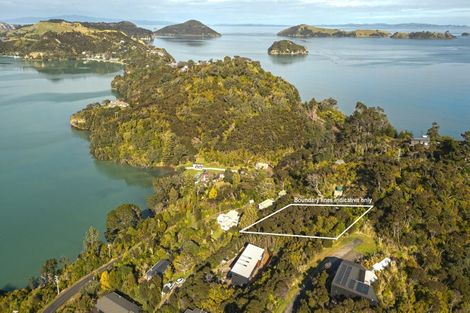 Photo of property in 624 Wyuna Bay Road, Wyuna Bay, Coromandel, 3581
