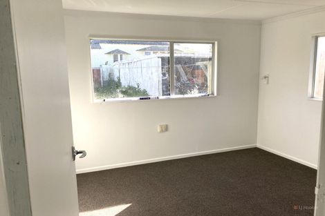 Photo of property in 100 Shearman Street, Waimate, 7924