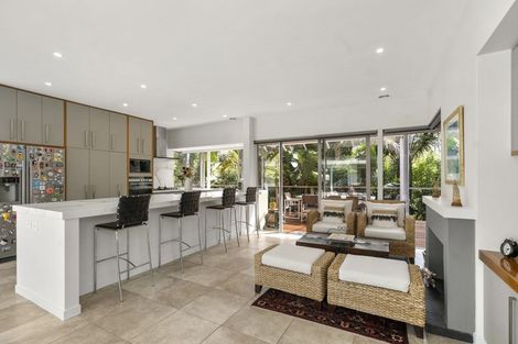 Photo of property in 70 Victoria Avenue, Remuera, Auckland, 1050