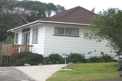 Photo of property in 64 Spinella Drive, Bayview, Auckland, 0629