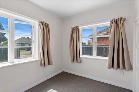 Photo of property in 92 Marshall Street, Woolston, Christchurch, 8023