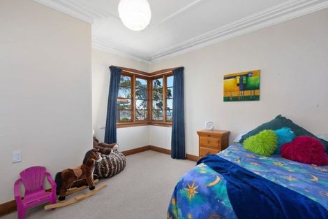 Photo of property in 135 Forfar Street, Clyde Hill, Dunedin, 9011