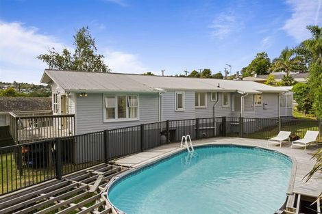 Photo of property in 22 Trinidad Road, Sunnynook, Auckland, 0620