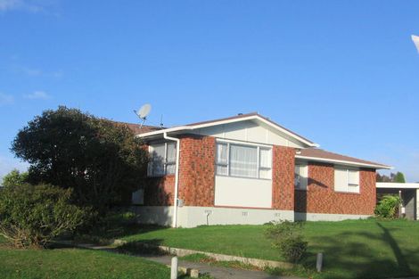Photo of property in 17 Clutha Place, Westbrook, Palmerston North, 4412