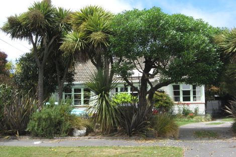 Photo of property in 48 Riley Crescent, Woolston, Christchurch, 8023