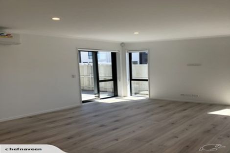 Photo of property in 33 Pepene Avenue, Takanini, 2112