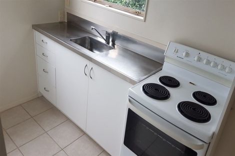 Photo of property in 1427 Whangaparaoa Road, Army Bay, Whangaparaoa, 0930