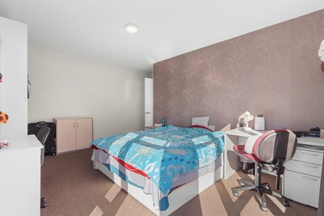 Photo of property in 14 Earnslaw Crescent, Bryndwr, Christchurch, 8053