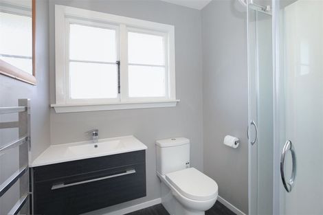 Photo of property in 2/6 Oakhurst Place, Russley, Christchurch, 8042