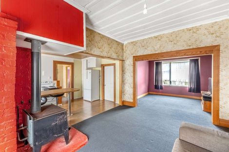 Photo of property in 37 Brookes Street, Inglewood, 4330