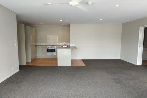 Photo of property in Santa Rosa, 2/340 Gulf Harbour Drive, Gulf Harbour, Whangaparaoa, 0930