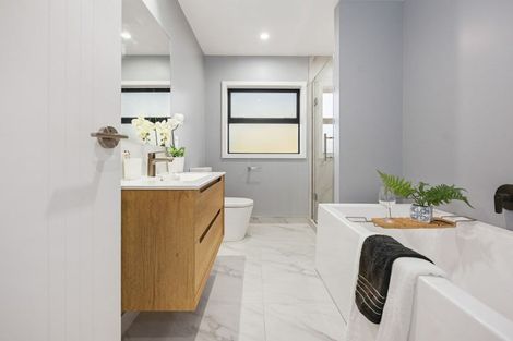 Photo of property in 30a Alison Street, Hamilton Lake, Hamilton, 3204