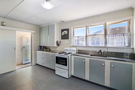 Photo of property in 18 Rimu Street, Gonville, Whanganui, 4501