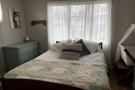 Photo of property in 7 Raleigh Street, Waitara, 4320