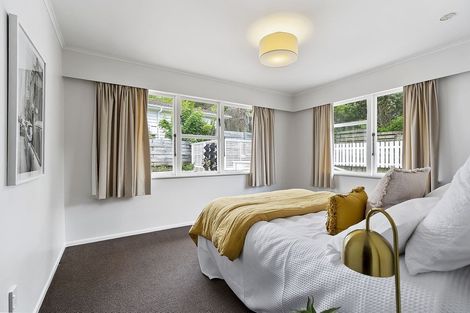 Photo of property in 84 Chester Road, Tawa, Wellington, 5028