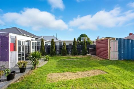Photo of property in 228 Oxford Street, South Dunedin, Dunedin, 9012