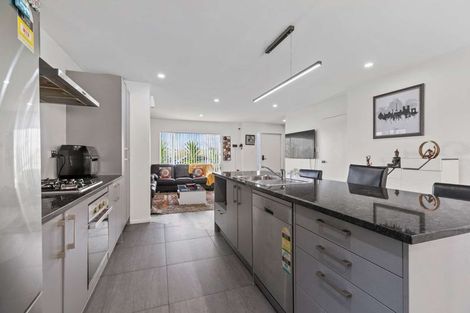 Photo of property in 86 Arion Road, Takanini, 2112