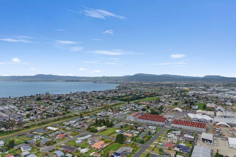 Photo of property in 2 Isobel Street, Fairy Spring, Rotorua, 3015