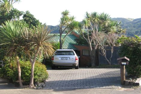 Photo of property in 5 Terrys Place, Kelson, Lower Hutt, 5010