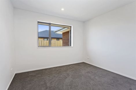 Photo of property in 8 Denton Street, Amberley, 7410