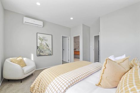 Photo of property in 27 Surf View Crescent, Red Beach, 0932