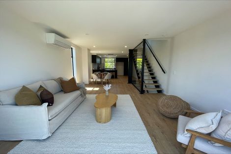 Photo of property in 11 Donald Place, Stillwater, Silverdale, 0993