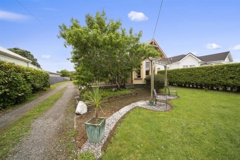 Photo of property in 46 Vogel Street, Hawera, 4610