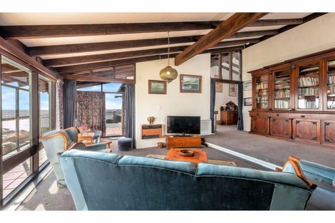 Photo of property in 76 Cannon Hill Crescent, Mount Pleasant, Christchurch, 8081