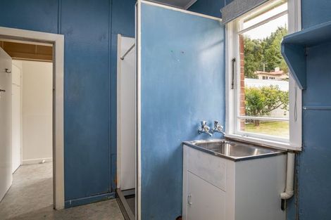 Photo of property in 18 Branxholm Street, Roxburgh, 9500