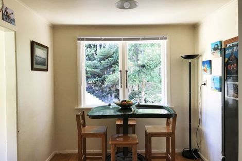 Photo of property in 9 Berkshire Grove, Cannons Creek, Porirua, 5024