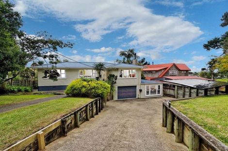 Photo of property in 315 Sturges Road, Henderson Valley, Auckland, 0612