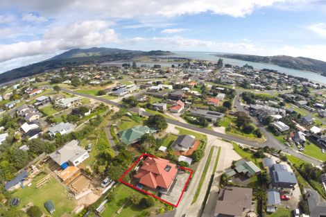 Photo of property in 21b Long Street, Raglan, 3225