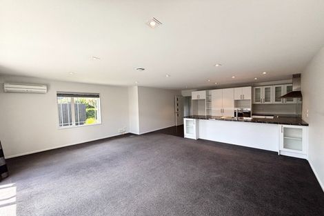 Photo of property in 6 Date Crescent, Aidanfield, Christchurch, 8025