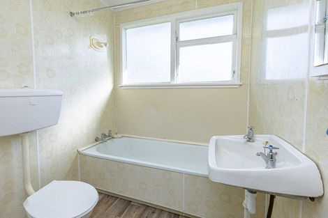 Photo of property in 13-17 Hackett Street, Whanganui East, Whanganui, 4500