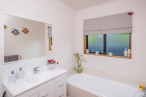 Photo of property in 7a Wood Leigh, Paraparaumu Beach, Paraparaumu, 5032