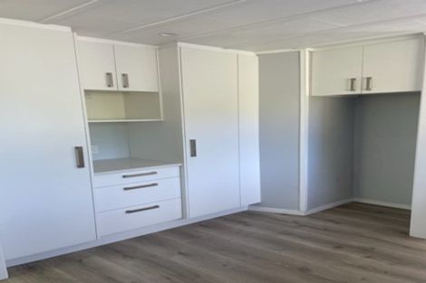 Photo of property in 20 Laser Place, Bayview, Auckland, 0629