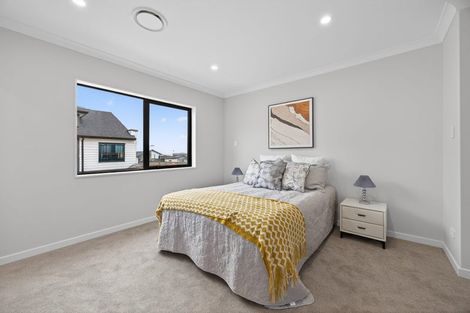 Photo of property in 2 Ballyalton Crescent, Flat Bush, 2019