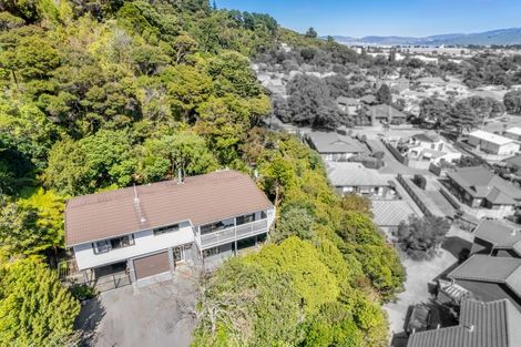Photo of property in 213a Whites Line East, Waiwhetu, Lower Hutt, 5010