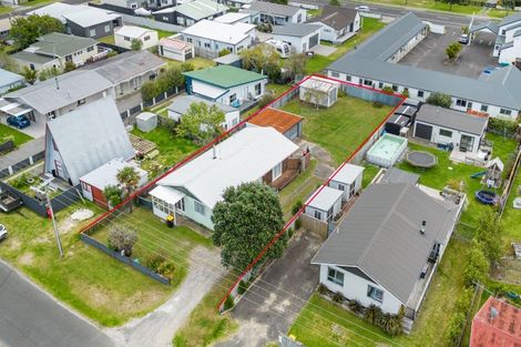 Photo of property in 106 Tamaki Road, Whangamata, 3620