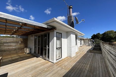 Photo of property in 49 Gossamer Drive, Pakuranga Heights, Auckland, 2010