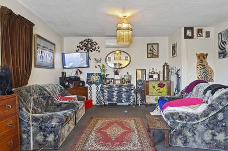 Photo of property in 37 Saint Johns Street, Woolston, Christchurch, 8062