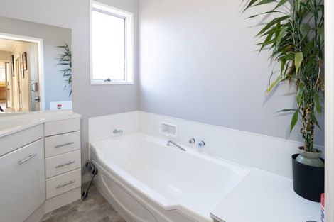 Photo of property in 21 Davidson Street, Allenton, Ashburton, 7700