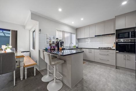 Photo of property in 6 Te Hiko Way, Mangere, Auckland, 2022