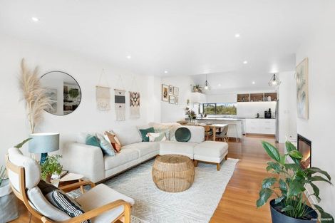 Photo of property in 4/53a Powell Street, Avondale, Auckland, 1026