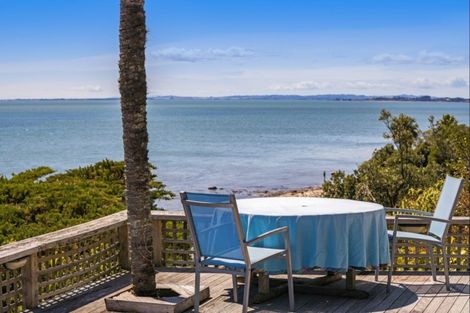 Photo of property in 115 Torkar Road, Clarks Beach, 2122